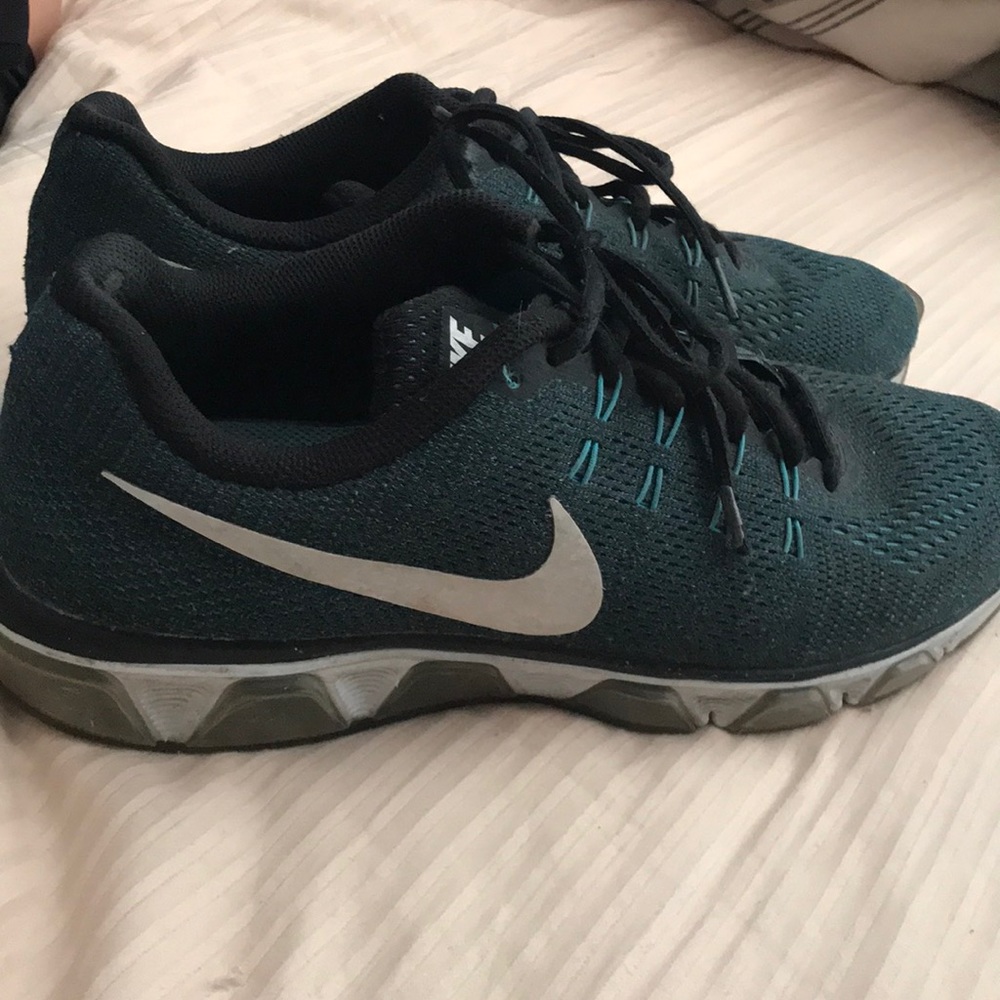 Nike Tailwind 8 Sneakers